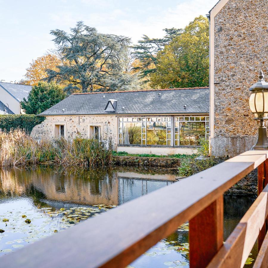 Auberge Du Manet モンティニー・ル・ブルトンヌー エクステリア 写真